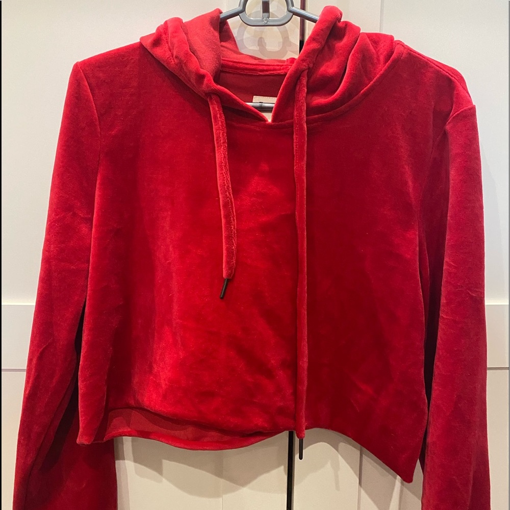 Cropped hoodie